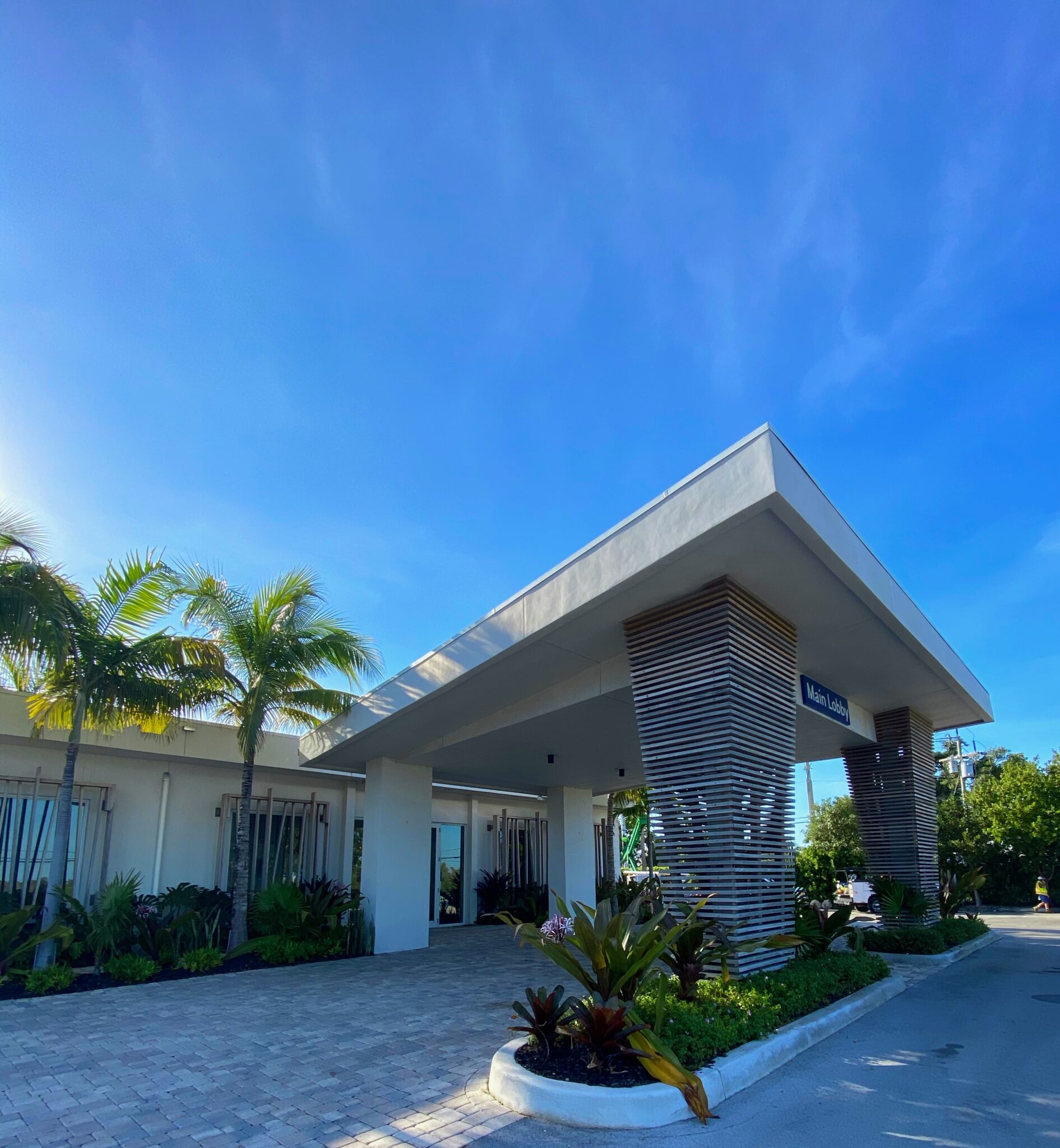 Postcard Inn Retro Resort Review: Postcard Inn Islamorada – The Flohemian
